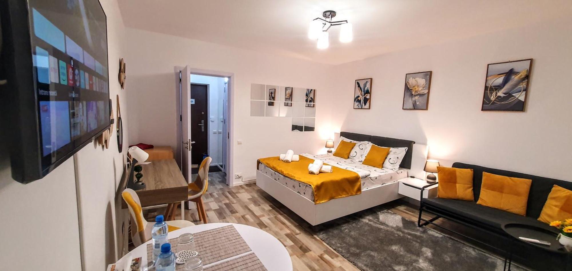 The Yellow King - Luxurious Apartment Bukarest Kültér fotó